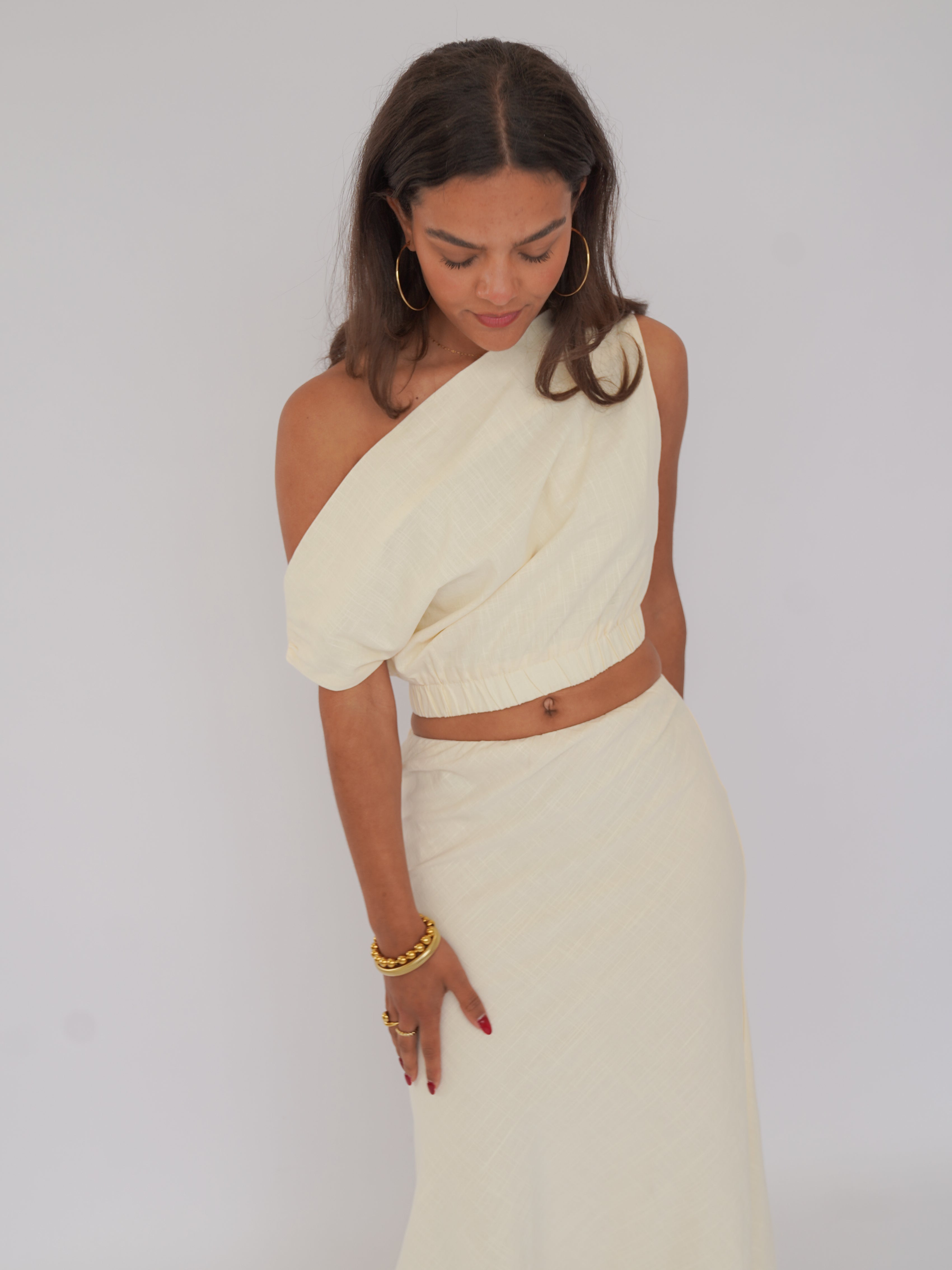 Juna top butter yellow