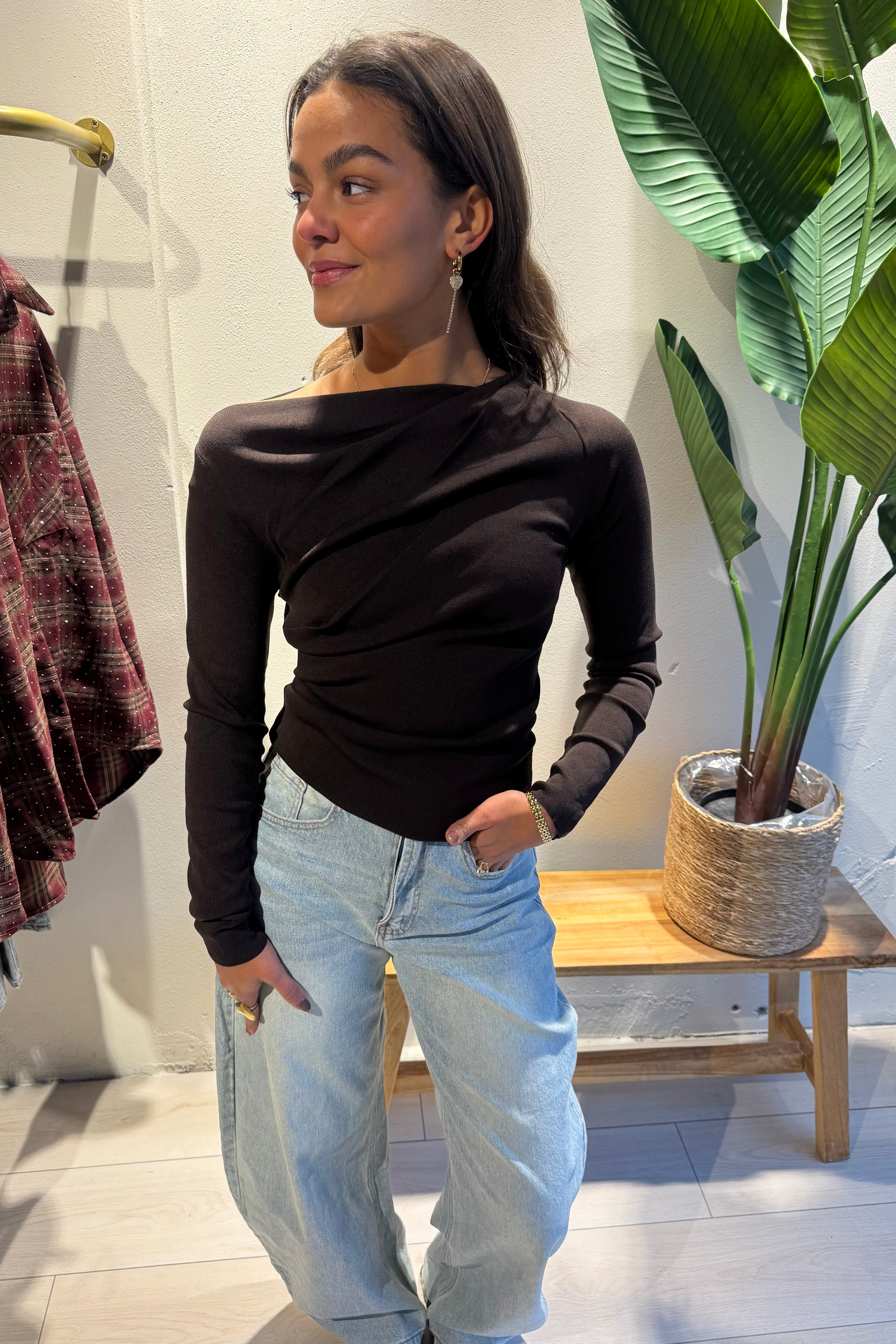 Marella top bruin